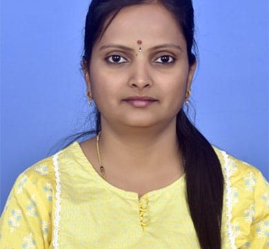 Dr. Saraswati MD(Ayu)